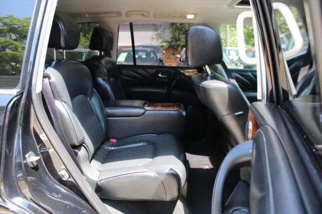 2017 INFINITI QX80 Base