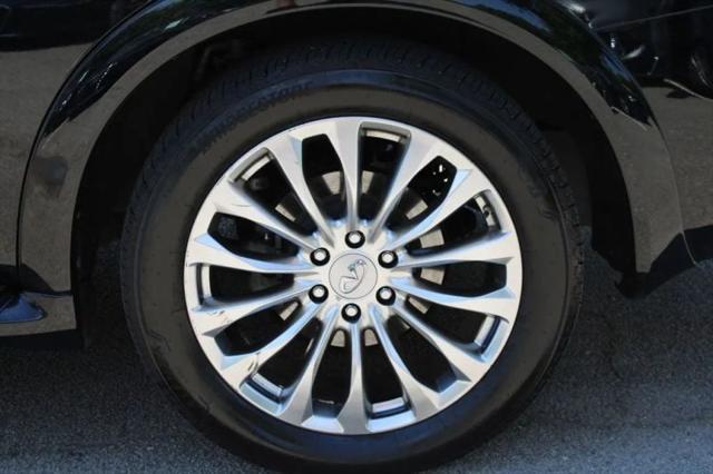 2017 INFINITI QX80 Base