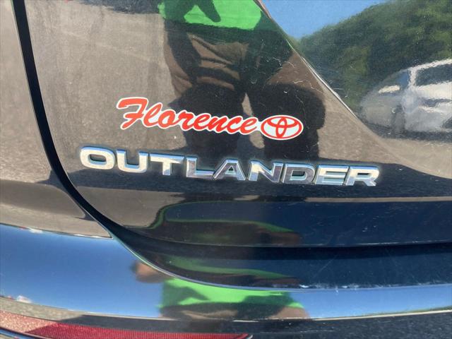 2023 Mitsubishi Outlander ES 2.5 2WD