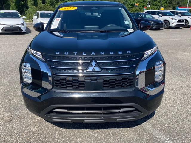 2023 Mitsubishi Outlander ES 2.5 2WD