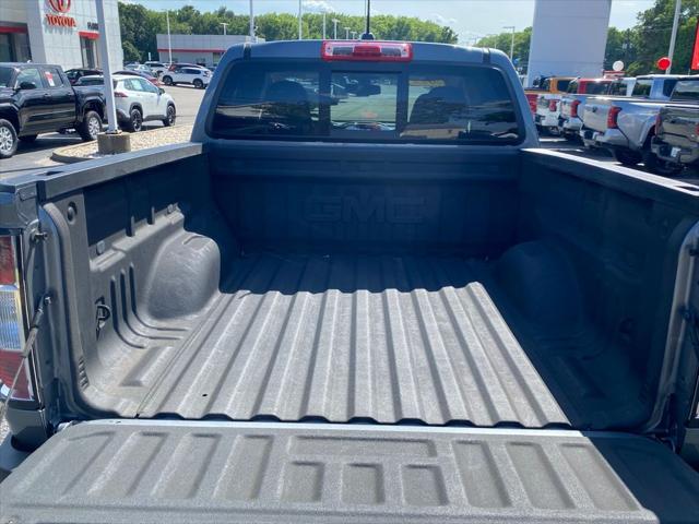 2022 GMC Canyon 4WD Crew Cab Short Box AT4 - Leather