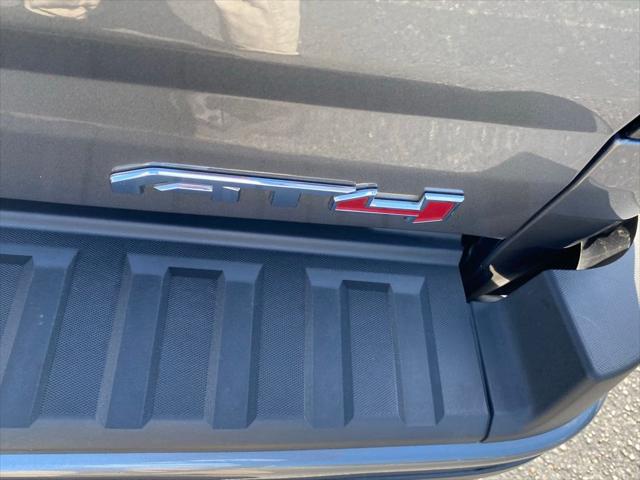 2022 GMC Canyon 4WD Crew Cab Short Box AT4 - Leather