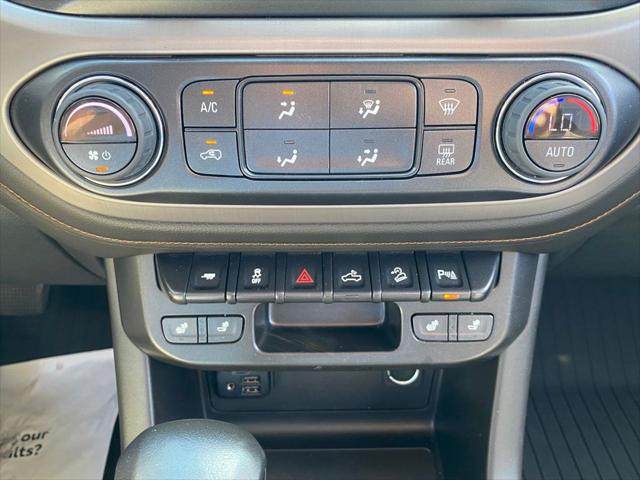 2022 GMC Canyon 4WD Crew Cab Short Box AT4 - Leather