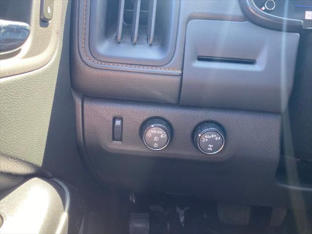 2022 GMC Canyon 4WD Crew Cab Short Box AT4 - Leather
