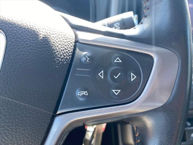 2022 GMC Canyon 4WD Crew Cab Short Box AT4 - Leather