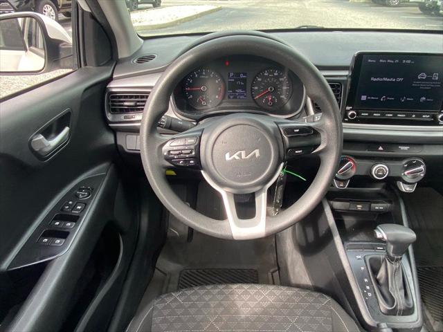 2022 Kia Rio LX