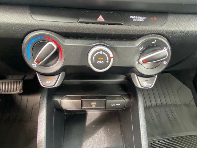 2022 Kia Rio LX
