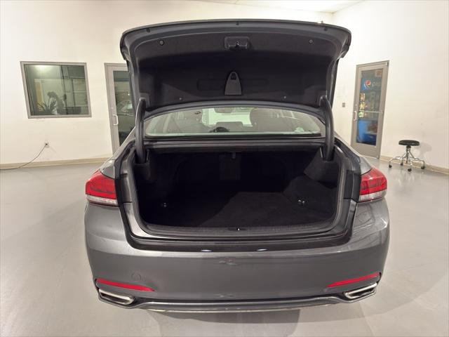 2020 Genesis G80 3.8 RWD