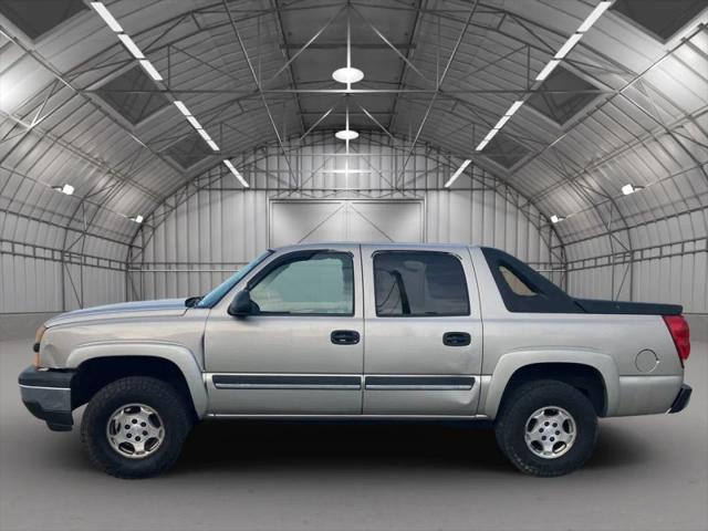 2005 Chevrolet Avalanche LS for sale in Loris, SC