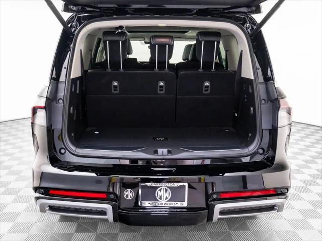 2026 INFINITI QX80 LUXE AWD