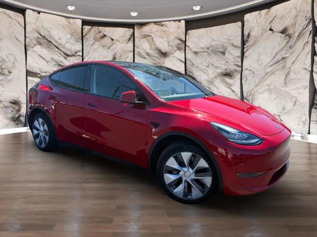 2023 Tesla Model Y Base