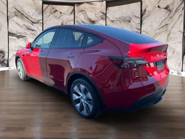 2023 Tesla Model Y Base