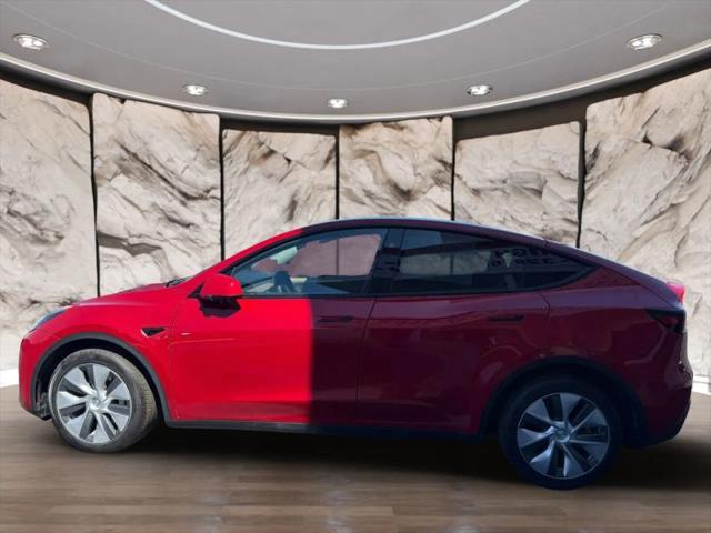 2023 Tesla Model Y Base