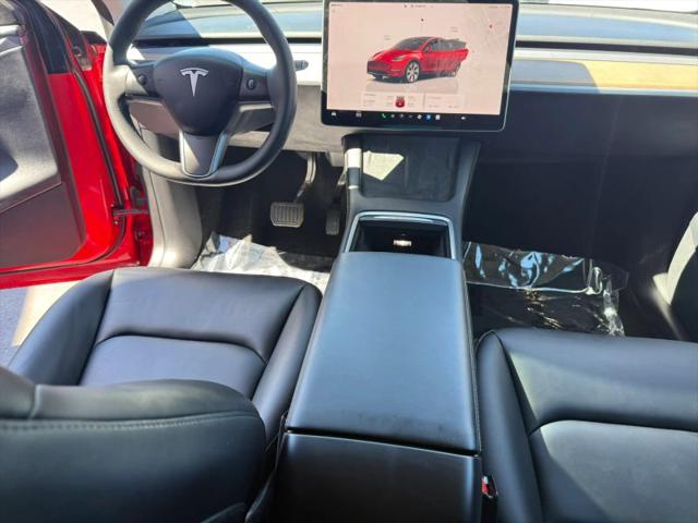 2023 Tesla Model Y Base