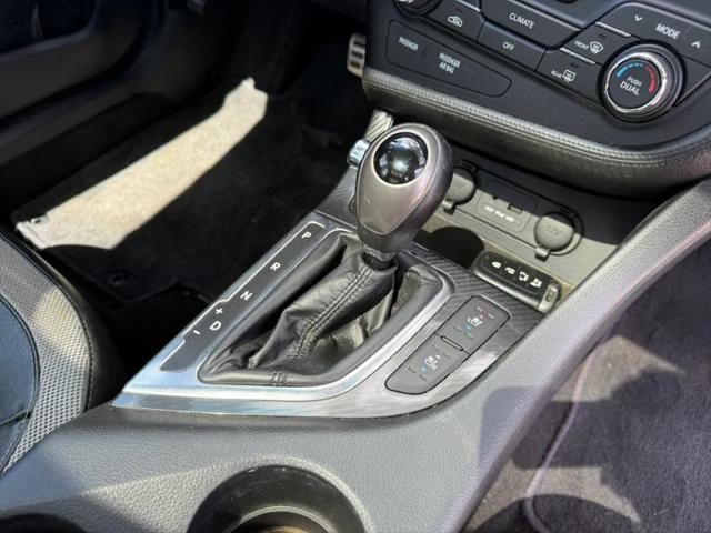 2011 Kia Optima SX