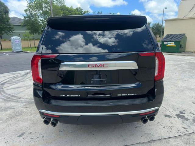 2022 GMC Yukon XL 4WD Denali