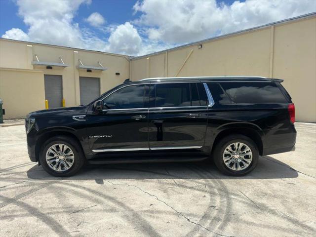 2022 GMC Yukon XL 4WD Denali