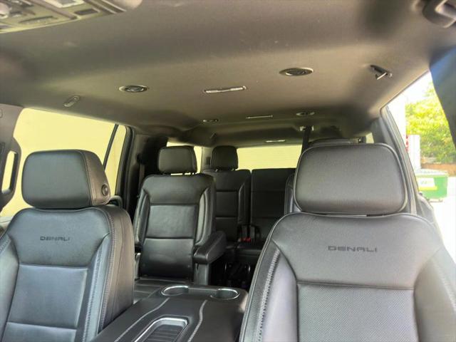 2022 GMC Yukon XL 4WD Denali