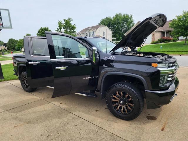 2020 Chevrolet Silverado 3500HD 4WD Crew Cab Standard Bed High Country