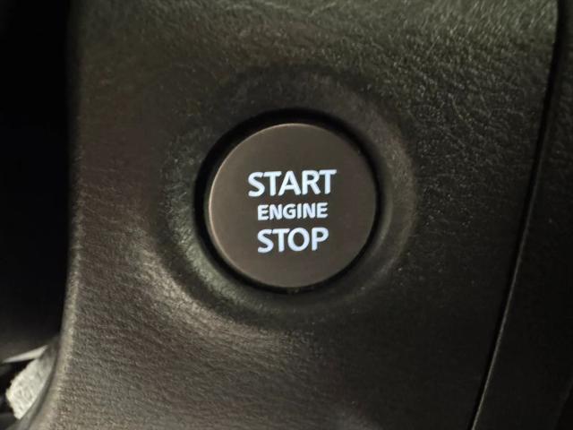 2022 Nissan Frontier Crew Cab PRO-4X 4x4