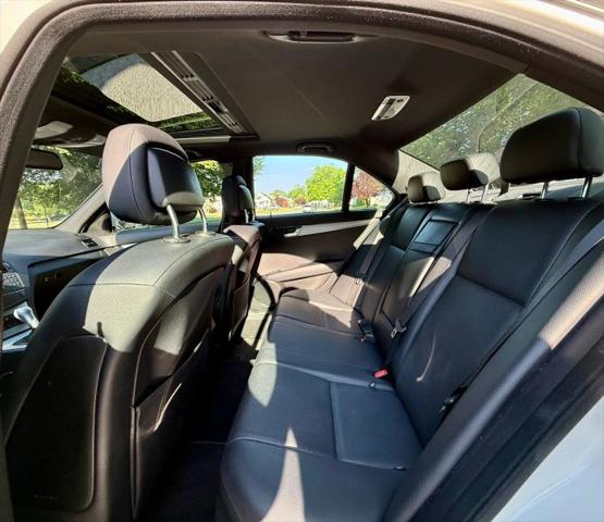 2008 Mercedes-Benz C-CLASS C 300 Luxury 4MATIC