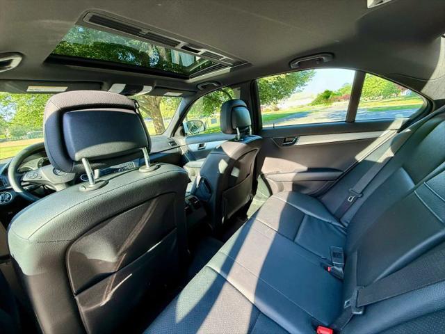 2008 Mercedes-Benz C-CLASS C 300 Luxury 4MATIC