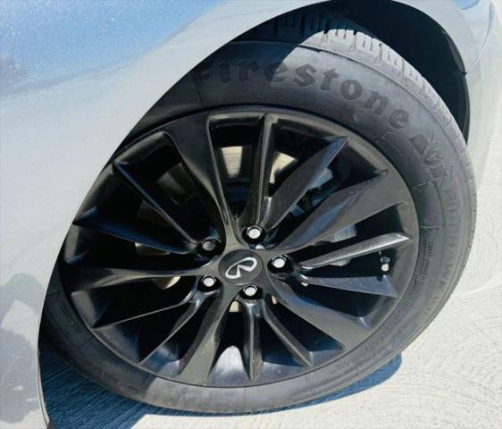 2021 INFINITI Q50 LUXE
