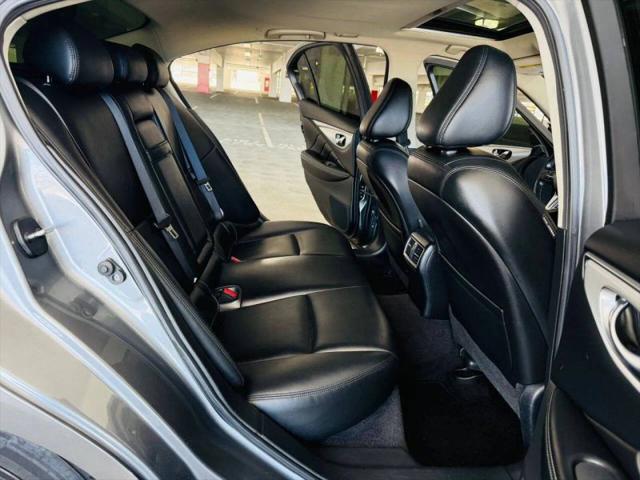 2021 INFINITI Q50 LUXE
