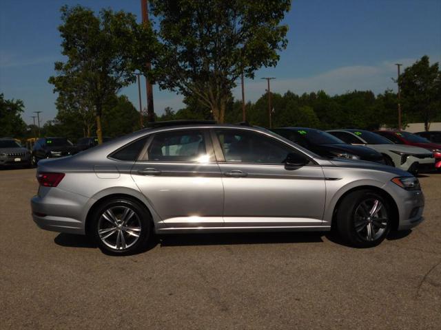 2021 Volkswagen Jetta 1.4T R-Line