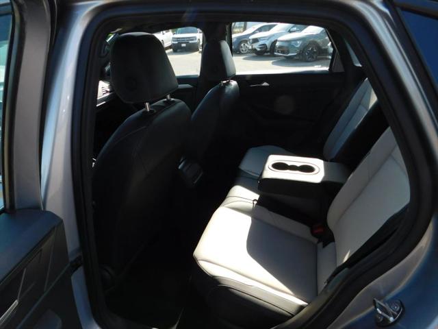 2021 Volkswagen Jetta 1.4T R-Line