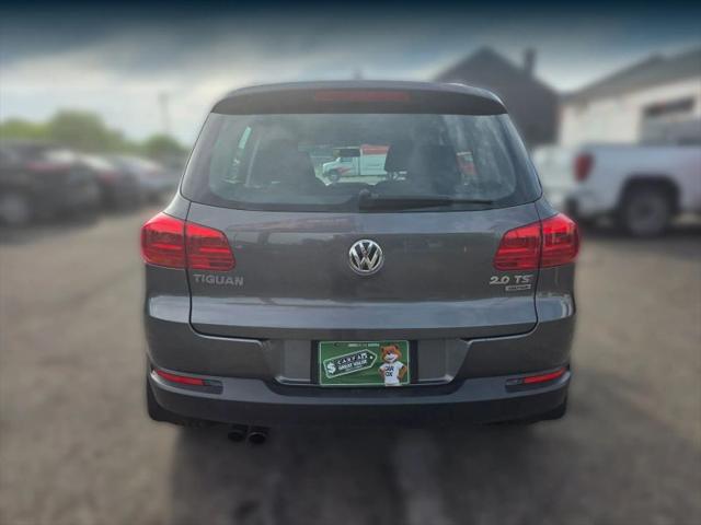 2015 Volkswagen Tiguan S