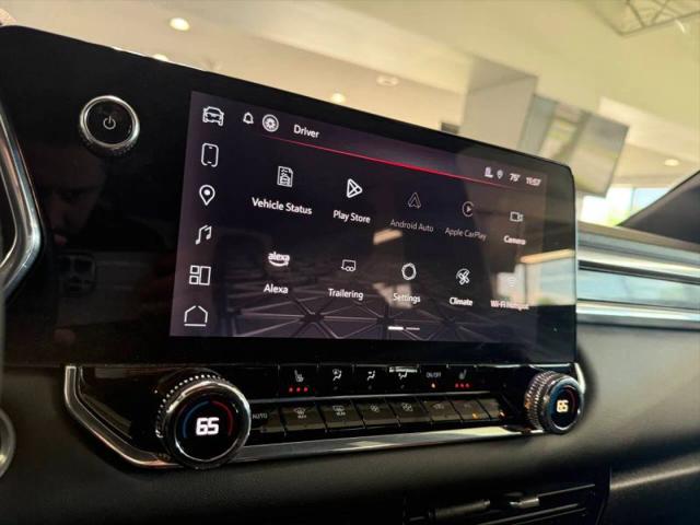 2023 GMC Canyon 4WD Crew Cab Short Box Elevation
