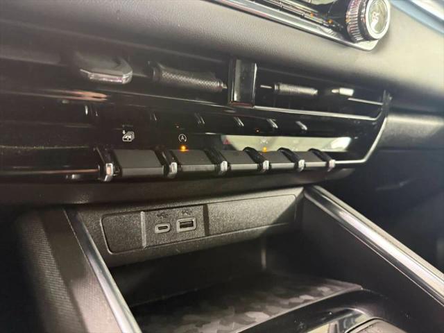 2023 GMC Canyon 4WD Crew Cab Short Box Elevation