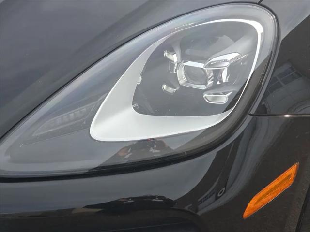 2023 Porsche Cayenne Platinum Edition