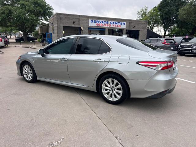 2019 Toyota Camry LE