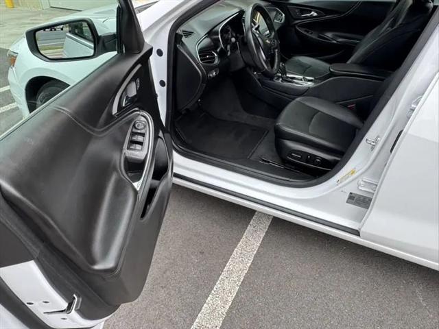 2020 Chevrolet Malibu FWD LT