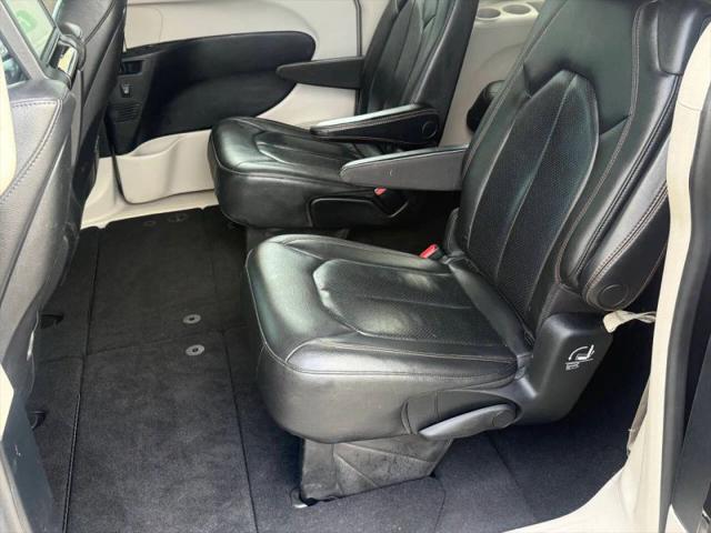 2020 Chrysler Pacifica Touring L Plus