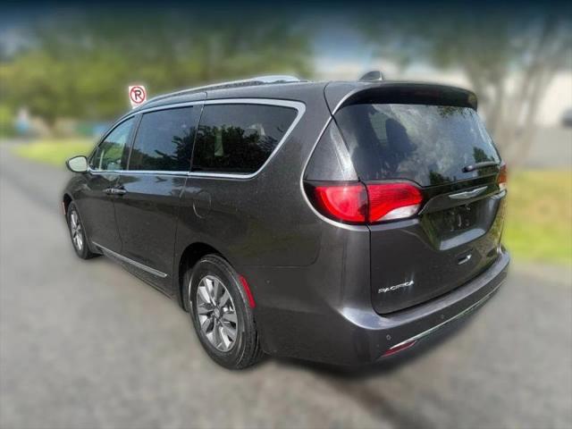 2020 Chrysler Pacifica Touring L Plus