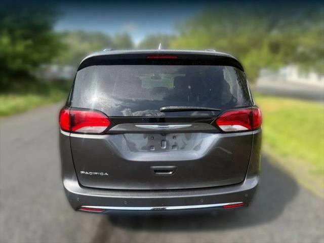 2020 Chrysler Pacifica Touring L Plus