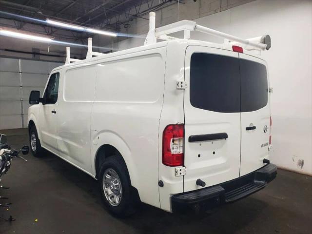 2017 Nissan 1500 SV V6