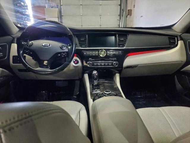 2015 Kia K900 Luxury