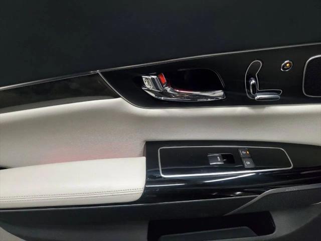2015 Kia K900 Luxury