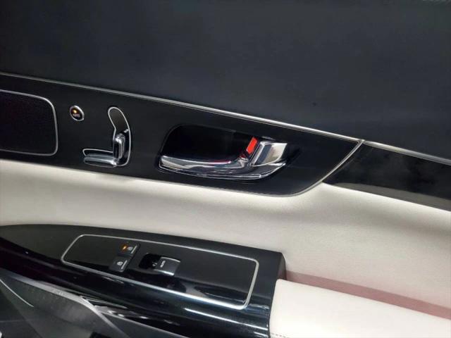 2015 Kia K900 Luxury