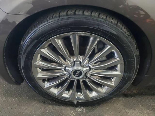 2015 Kia K900 Luxury