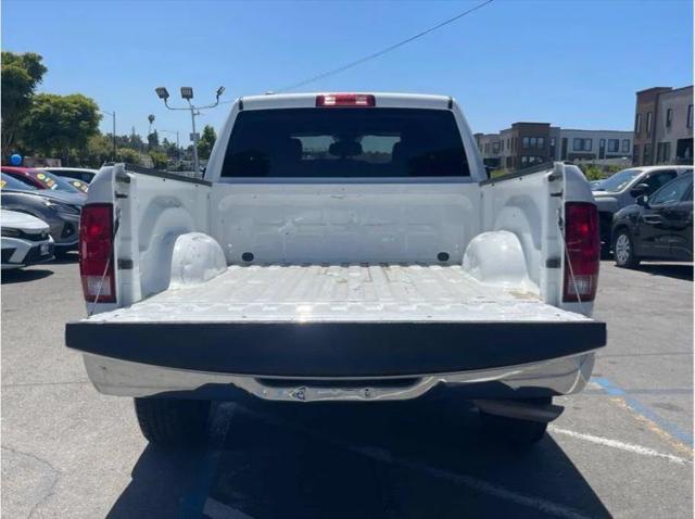 2024 Ram 1500 Classic SLT Quad Cab 4x2 6'4" Box