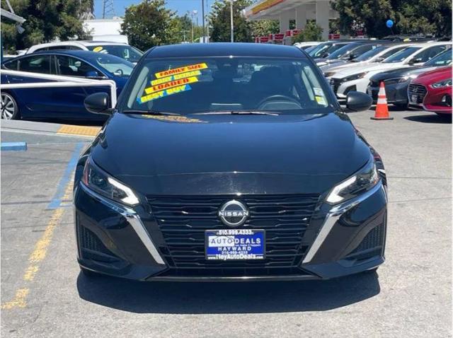 2025 Nissan Altima SV FWD