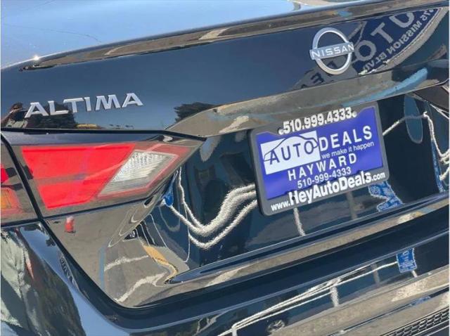 2025 Nissan Altima SV FWD