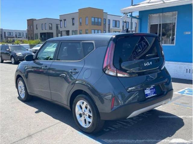 2023 Kia Soul LX