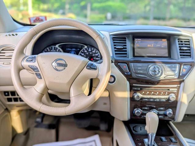 2014 Nissan Pathfinder SL