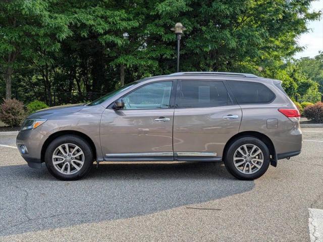 2014 Nissan Pathfinder SL